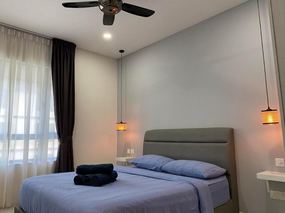 Suasana Jb At Jb Center Luxury Modern & Rustic 1Br Apt For Bussiness,Vacation Trips Johor Bahru Ngoại thất bức ảnh